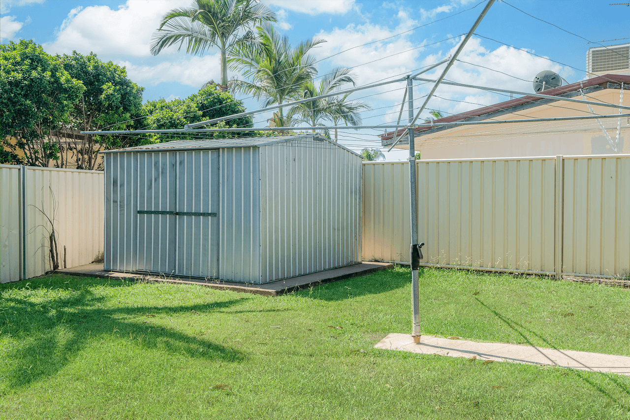 3 Dearden Place, EMERALD, QLD 4720