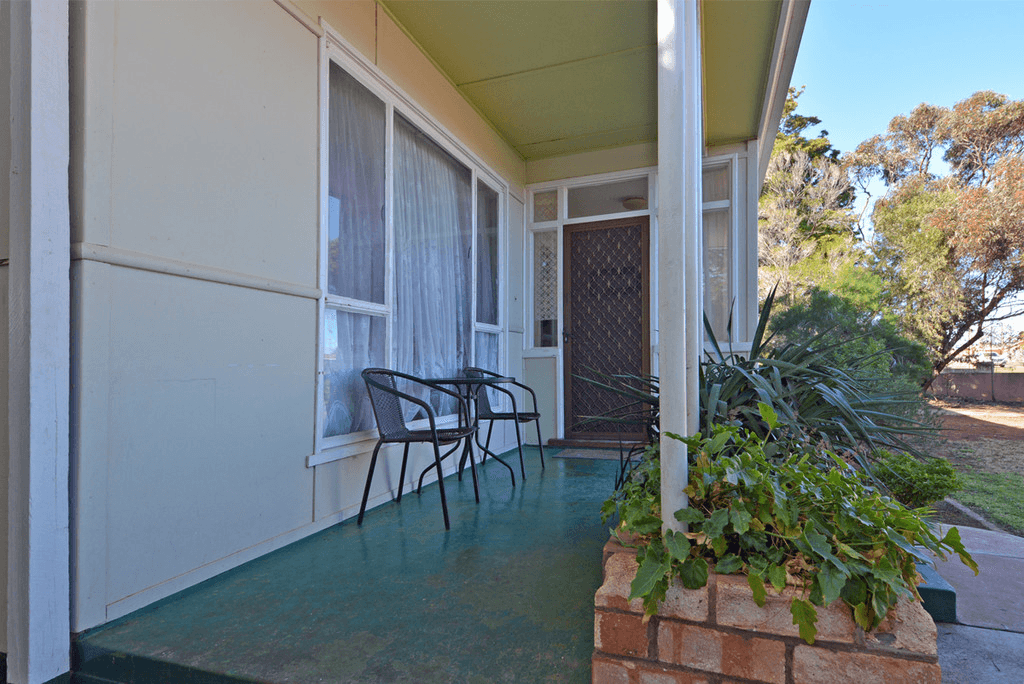 48 Nicolson Avenue, WHYALLA PLAYFORD, SA 5600