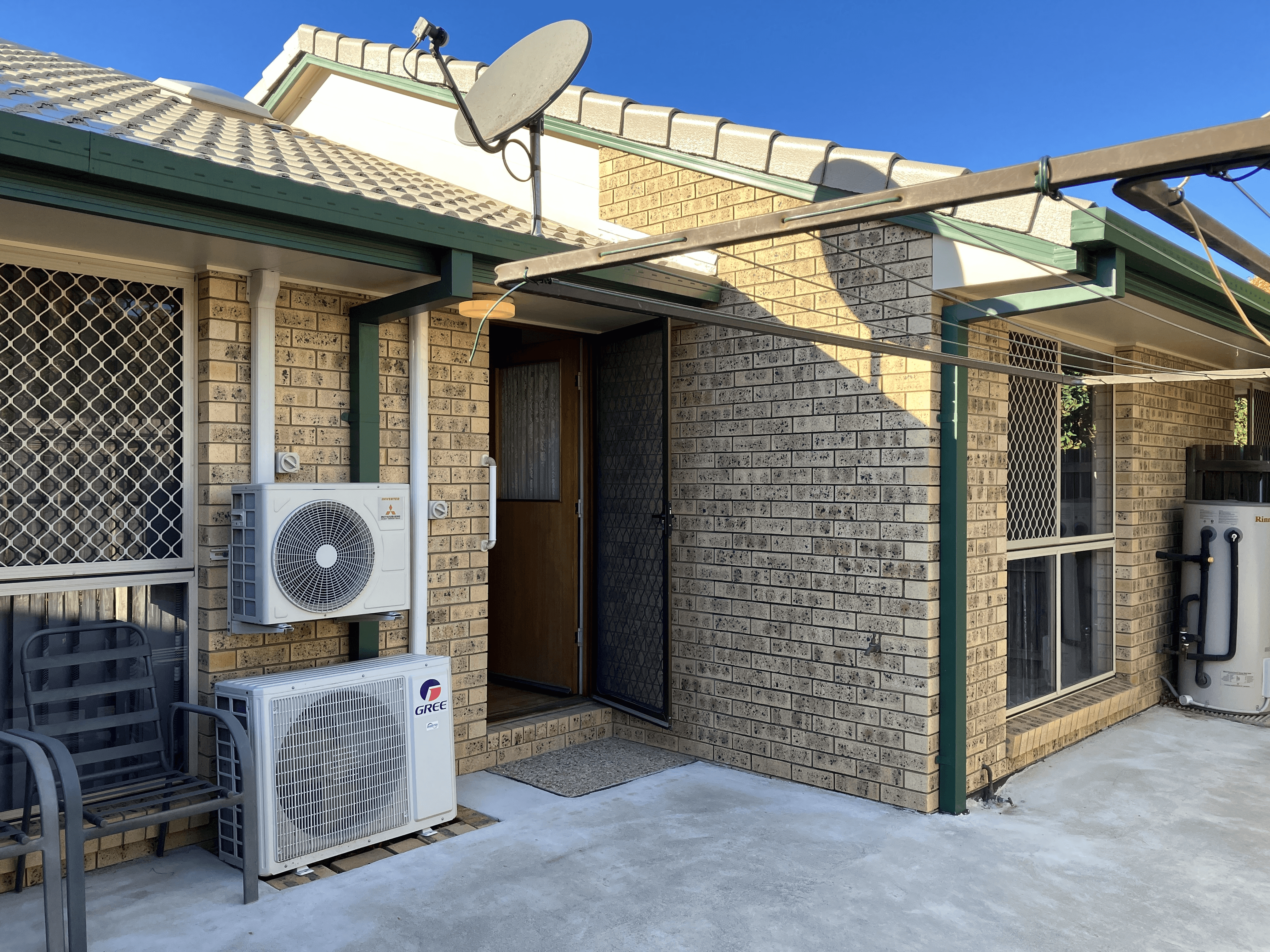 Unit 2/3 Belvedere St, Clontarf, QLD 4019