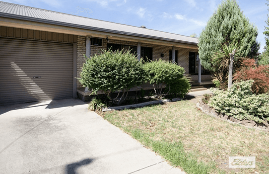 1110 Yarramba Crescent, North Albury, NSW 2640