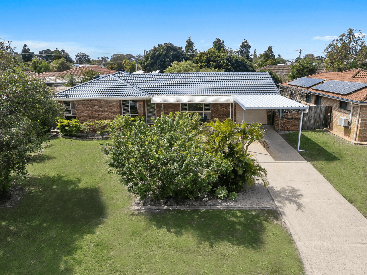 19 Brookes Cres, Woorim, QLD 4507