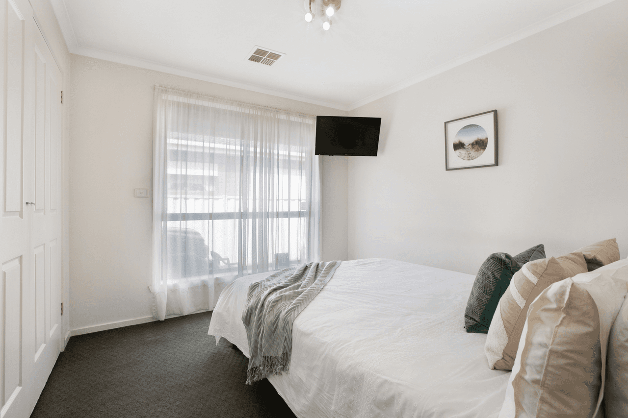 42 Bray Street, RESERVOIR, VIC 3073