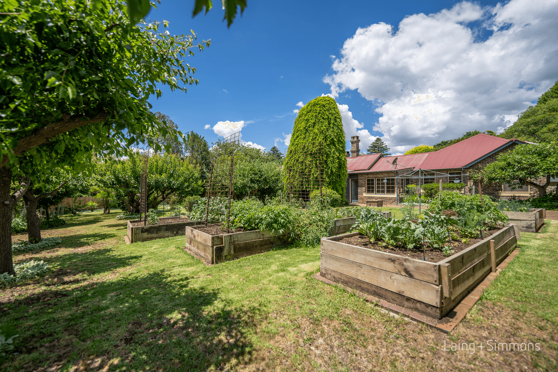 52 Lynches Road, Armidale, NSW 2350