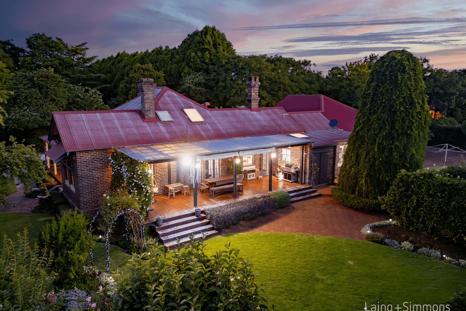 52 Lynches Road, Armidale, NSW 2350