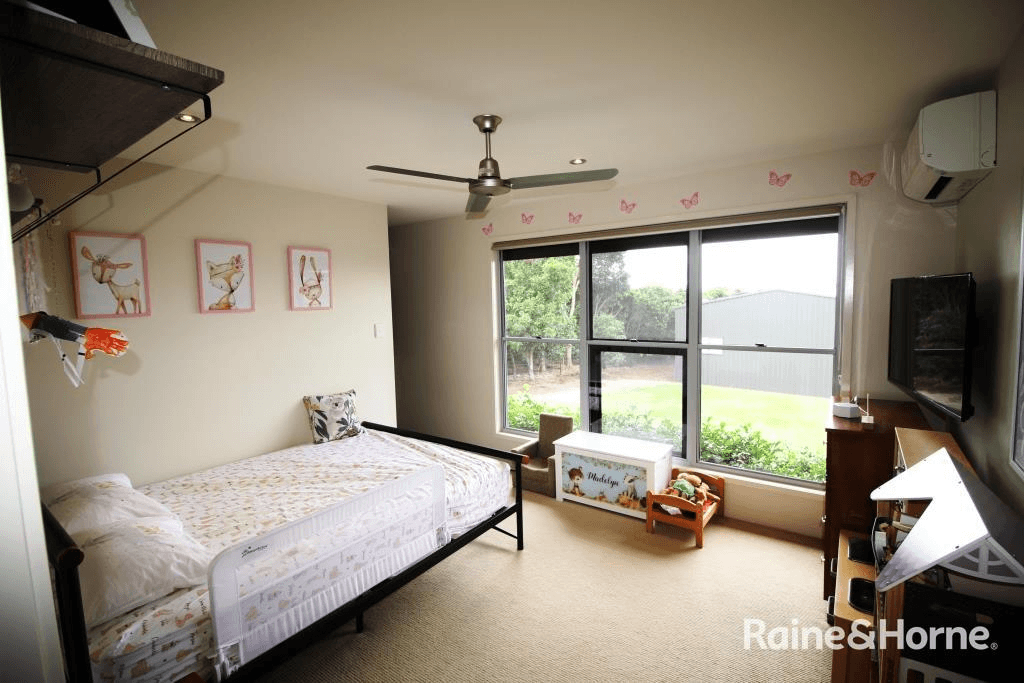 38-40 Macaulay Drive, KINGAROY, QLD 4610