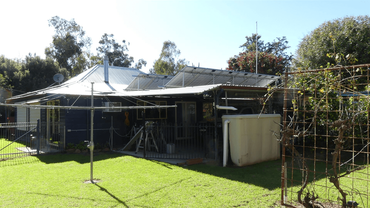 9 Garden Avenue, WARREN, NSW 2824