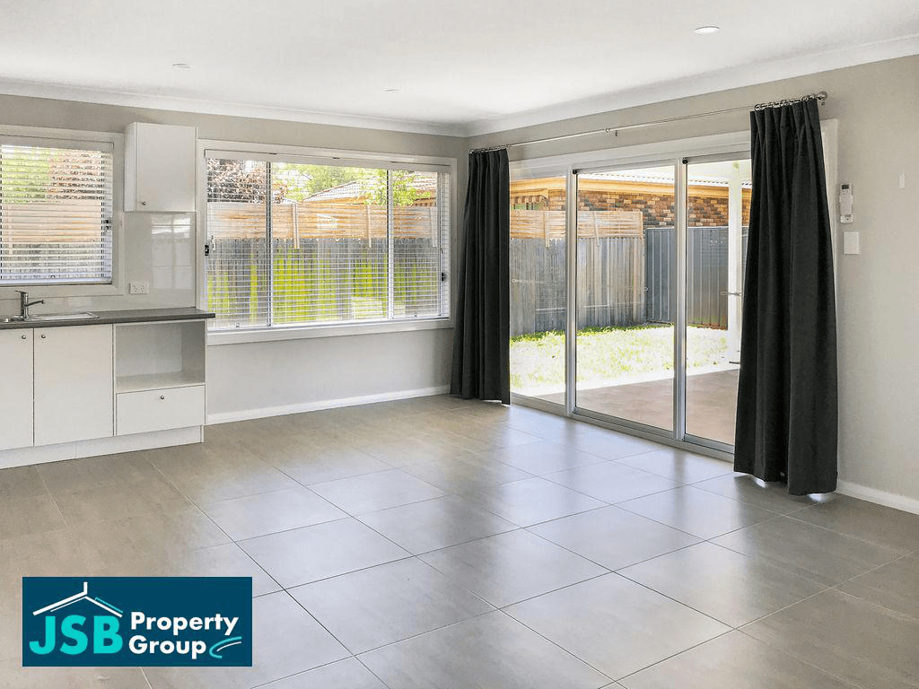 77 Thirlmere Way, TAHMOOR, NSW 2573