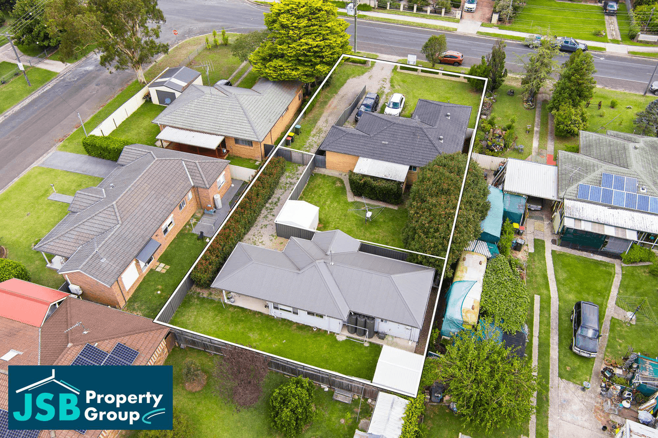 77 Thirlmere Way, TAHMOOR, NSW 2573