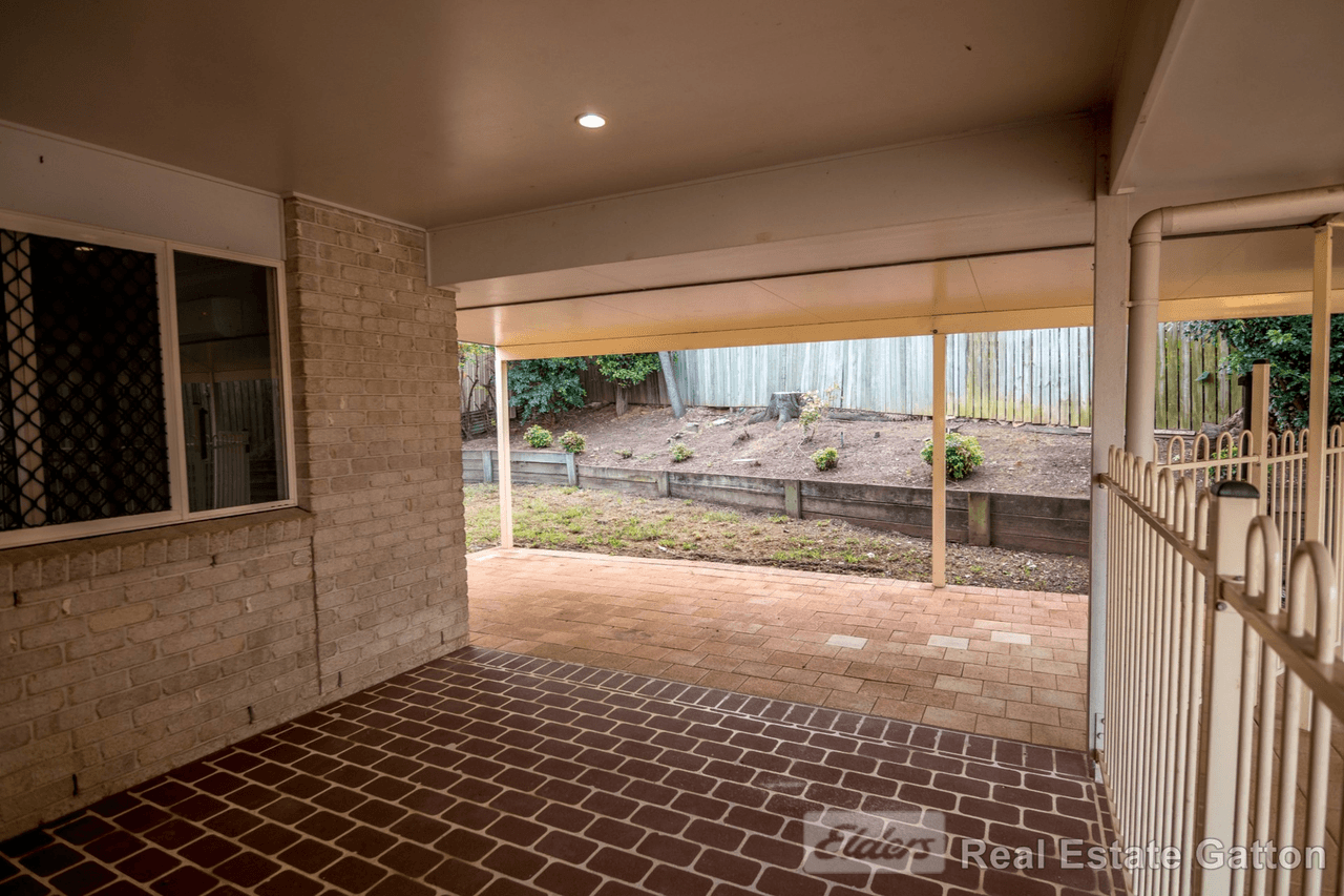30 Andrews Drive, Gatton, QLD 4343