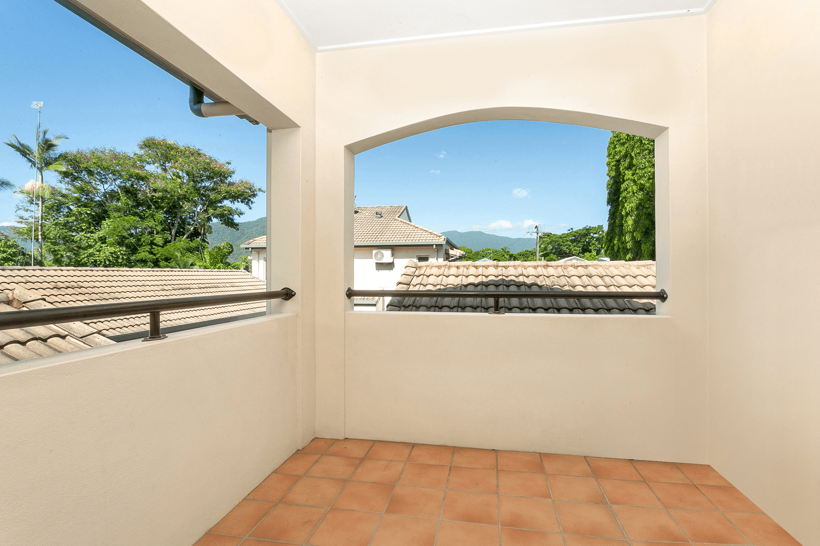 5/10 Hill Street, MANUNDA, QLD 4870