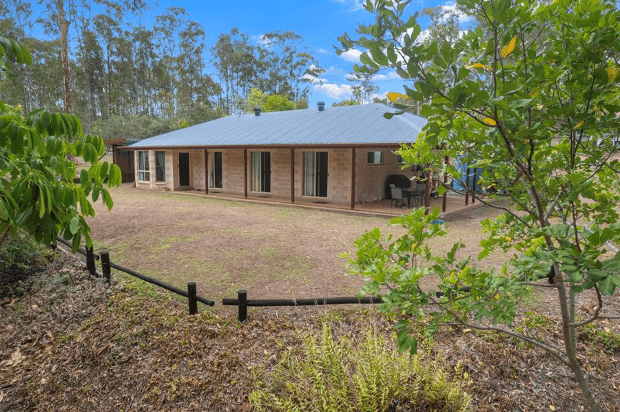 2 Abbott Road, GLENWOOD, QLD 4570