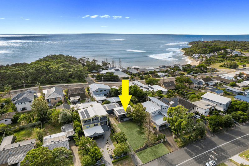 14 Soldiers Point Drive, NORAH HEAD, NSW 2263