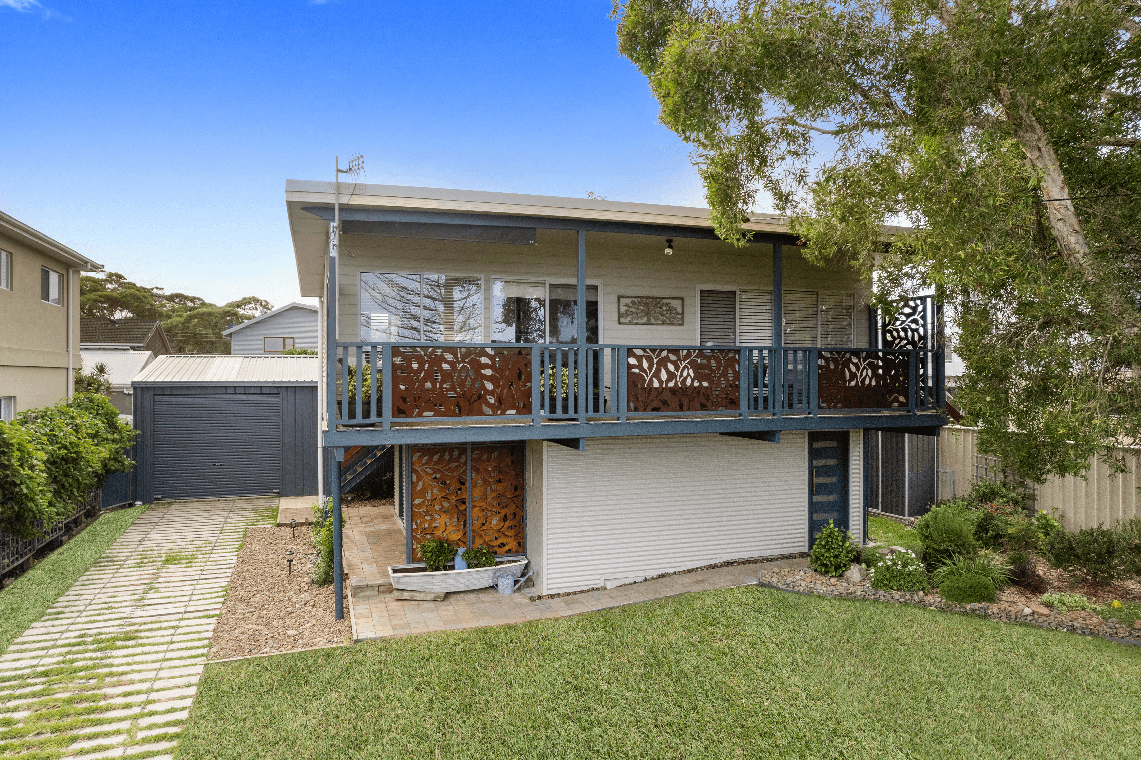 14 Soldiers Point Drive, NORAH HEAD, NSW 2263