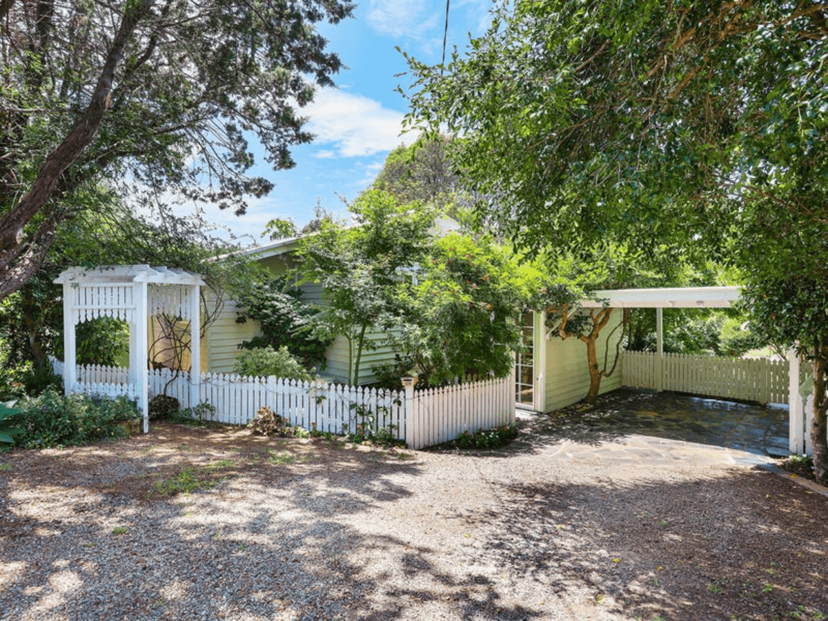 59 Central Avenue, TAMBORINE MOUNTAIN, QLD 4272