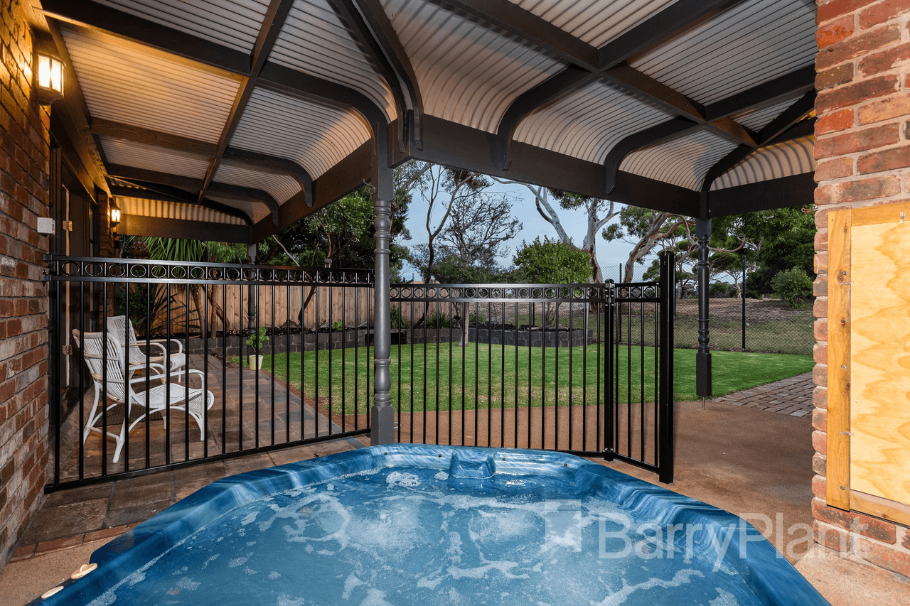 23 Hakea Court, Altona Meadows, VIC 3028