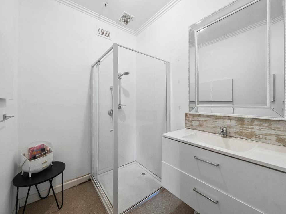 2 Finlason Street, MANSFIELD, VIC 3722