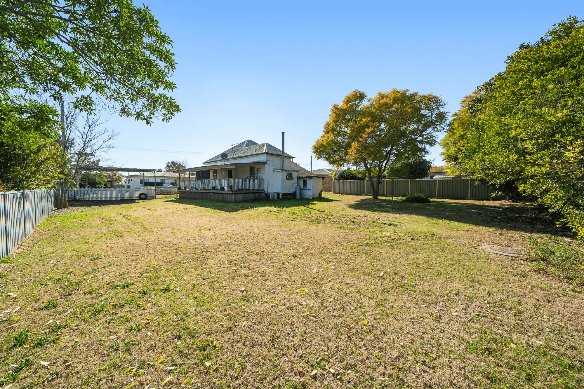 14 Young Street, Pittsworth, QLD 4356