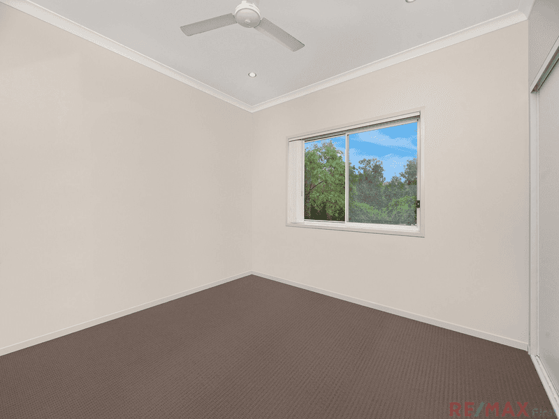 6 Parkview Drive, Little Mountain, QLD 4551