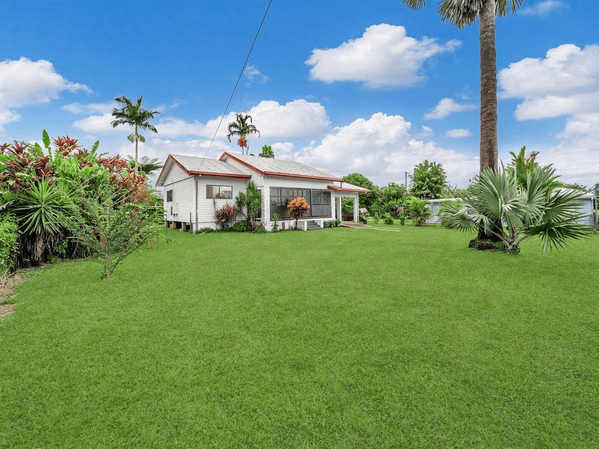 31 Acacia Street, Goondi Bend, QLD 4860