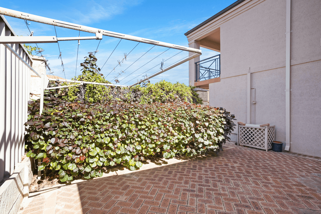 63/160 West Coast Drive, SORRENTO, WA 6020