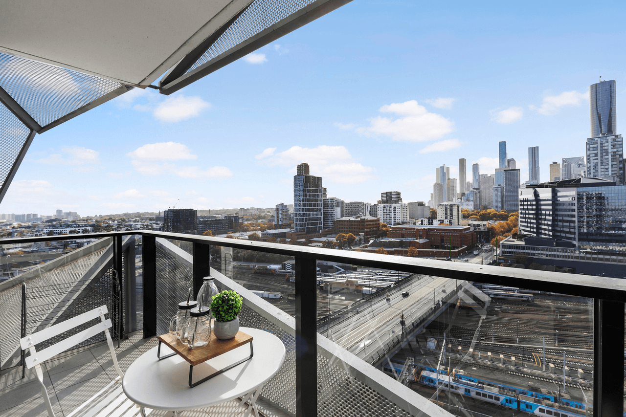 1707/673 La Trobe Street, Docklands, VIC 3008