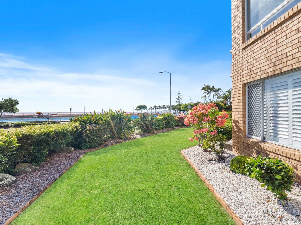 1/155 Wynnum Esplanade, WYNNUM, QLD 4178