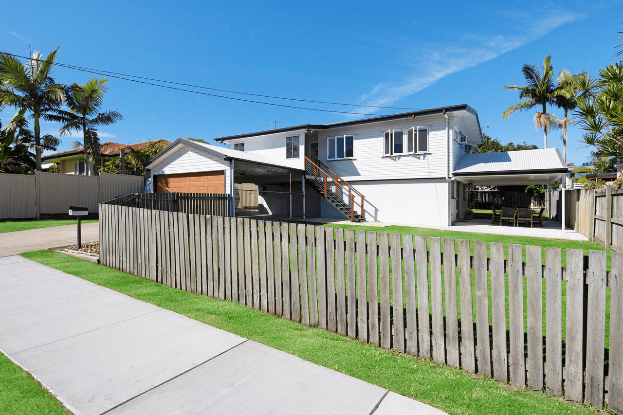 23 Houghton Avenue, Redcliffe, QLD 4020