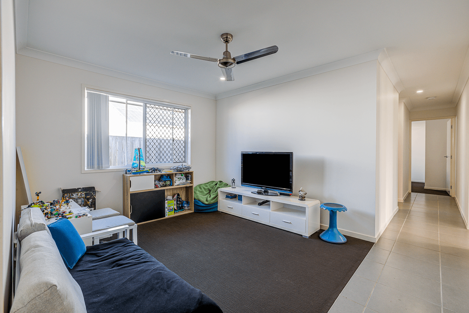 9 Hyperno Street, KALLANGUR, QLD 4503