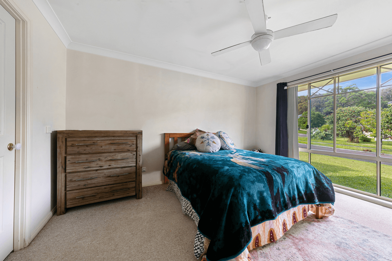 20 Manchurian Way, WADALBA, NSW 2259