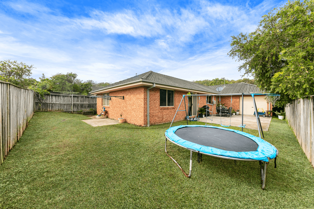 20 Manchurian Way, WADALBA, NSW 2259