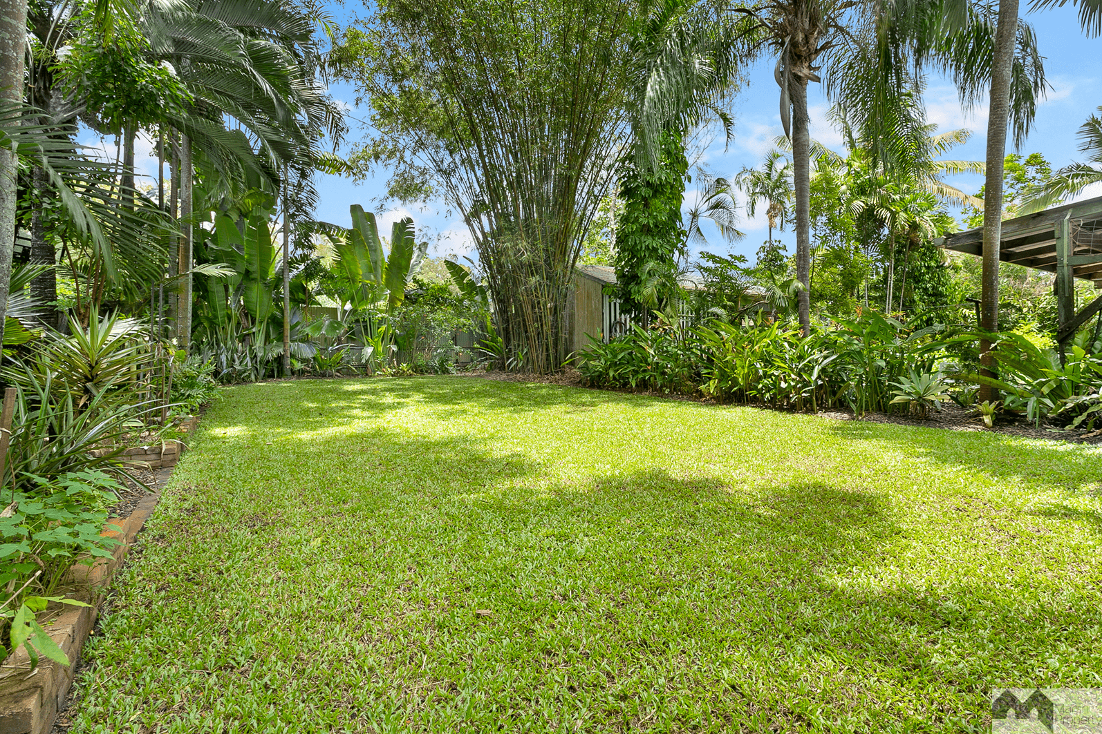 47 Marshall Street, Machans Beach, QLD 4878