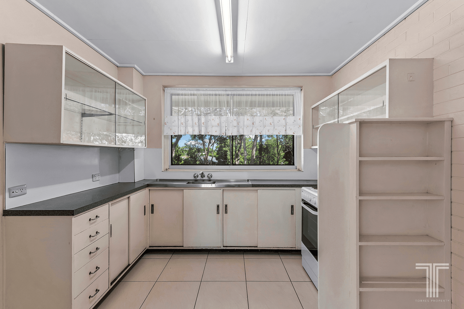 22 Perihelion Street, Coorparoo, QLD 4151