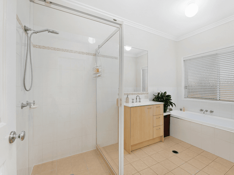 13 Archer Court, Karalee, QLD 4306