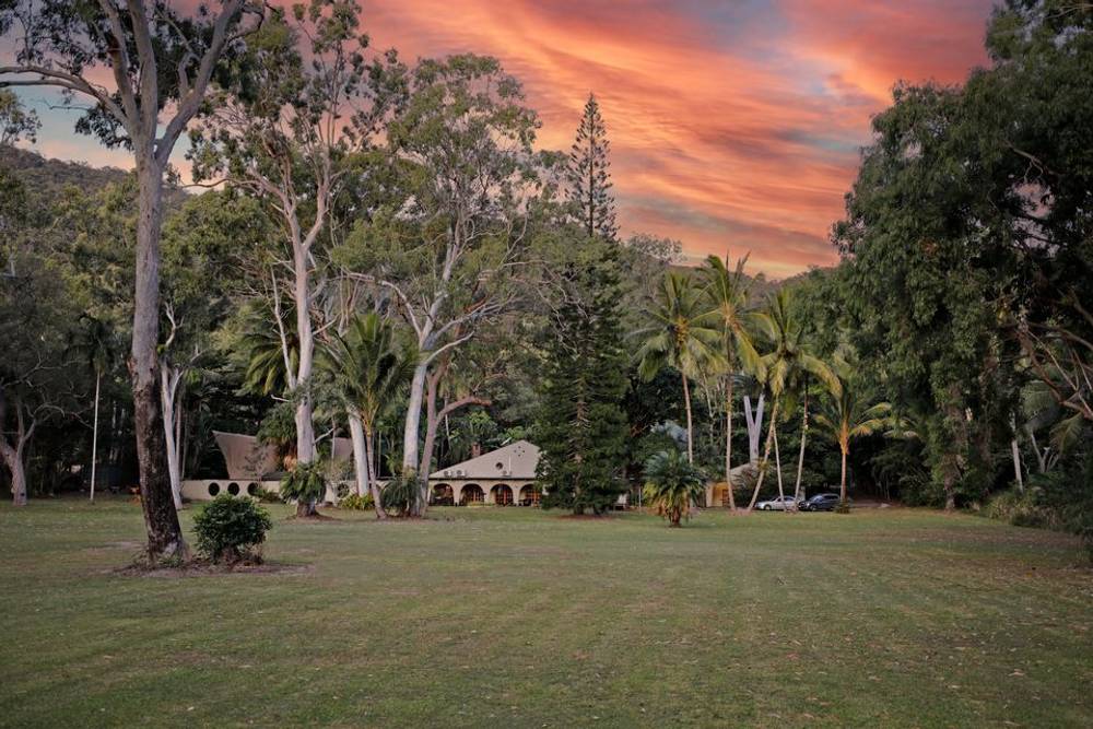 2303 PINE CREEK ROAD, EAST TRINITY, qld 4871