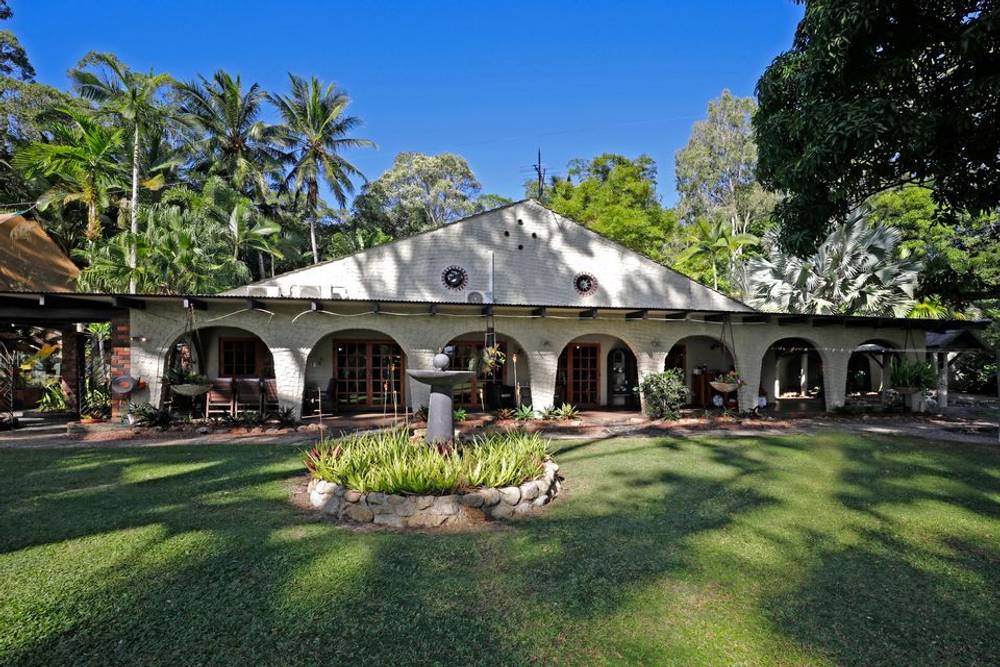 2303 PINE CREEK ROAD, EAST TRINITY, qld 4871