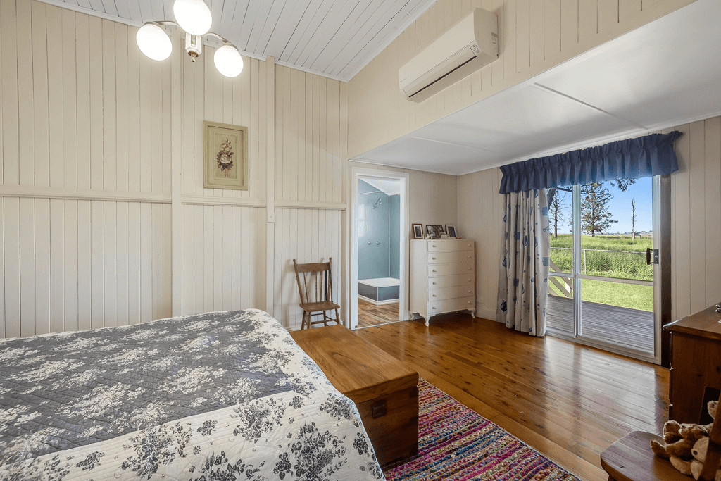 379 Richards Road, JONDARYAN, QLD 4403