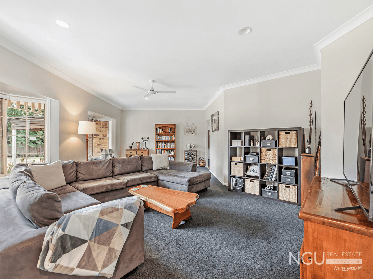 111 Settler Way, KARALEE, QLD 4306