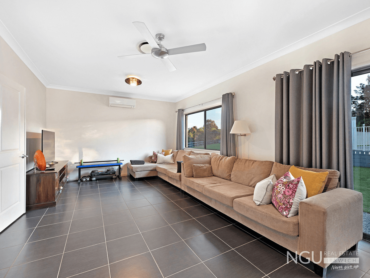 16 Waterfront Drive, Karalee, QLD 4306