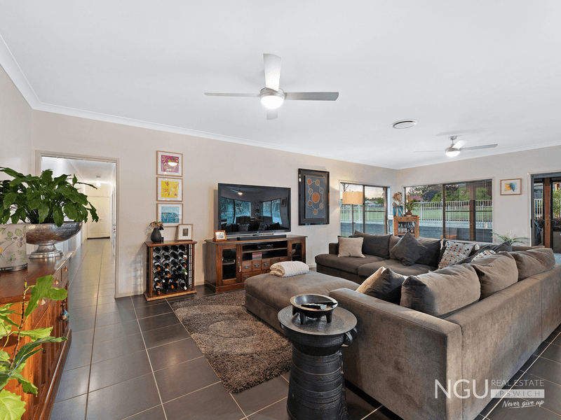 16 Waterfront Drive, Karalee, QLD 4306