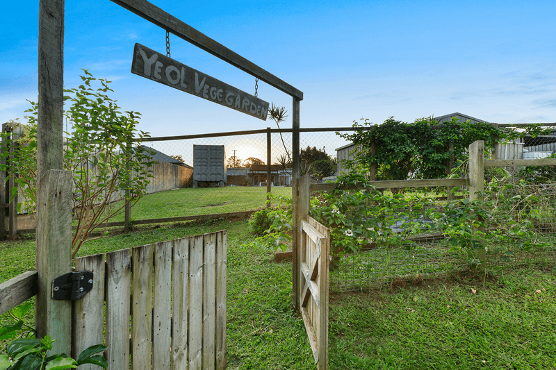 38 Eudlo Road, Mooloolah Valley, QLD 4553