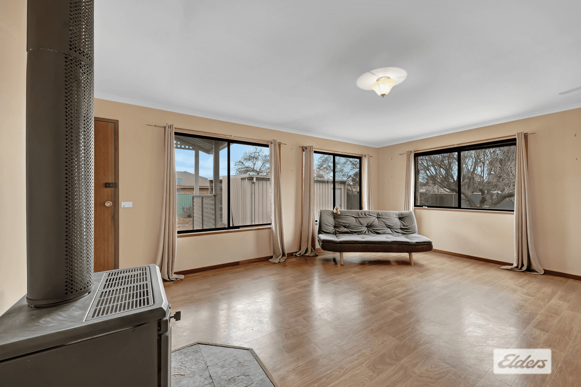 35-37 Larmer Street, Howlong, NSW 2643