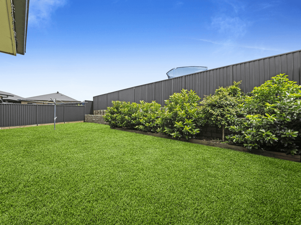 12 Kew Street, GREGORY HILLS, NSW 2557