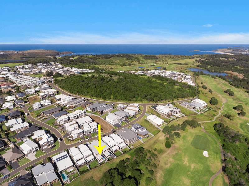 10 Glades Parkway, SHELL COVE, NSW 2529