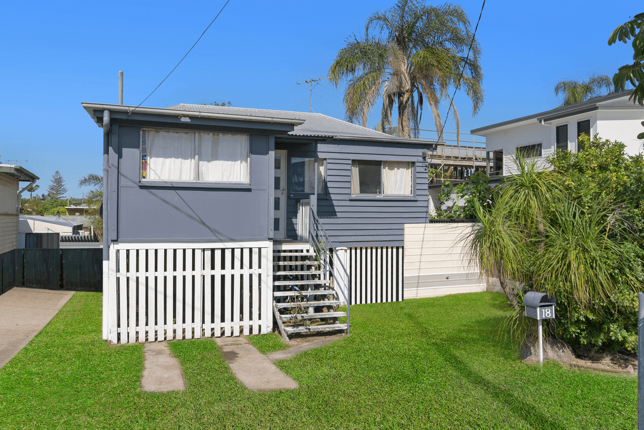 18 John Street, REDCLIFFE, QLD 4020