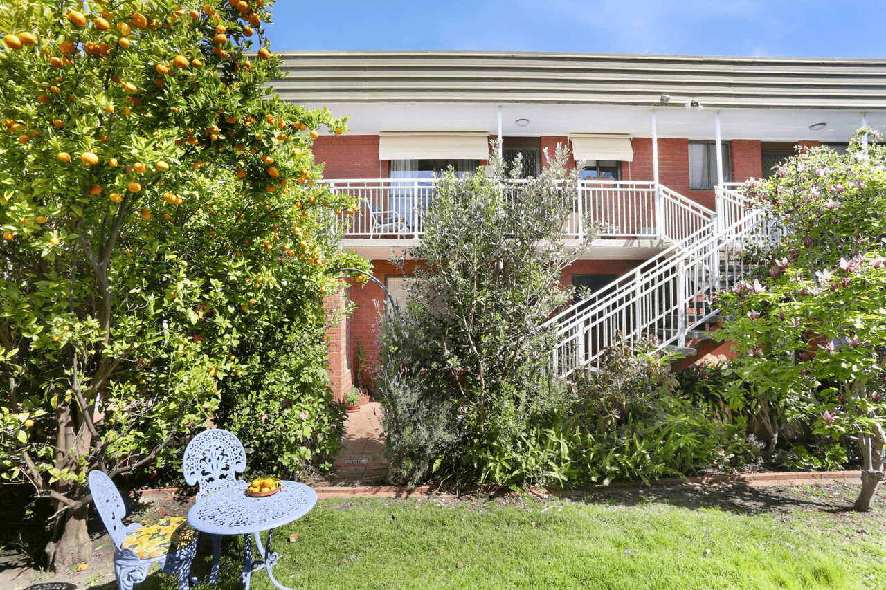 5/8 Heytesbury Street, Herne Hill, VIC 3218