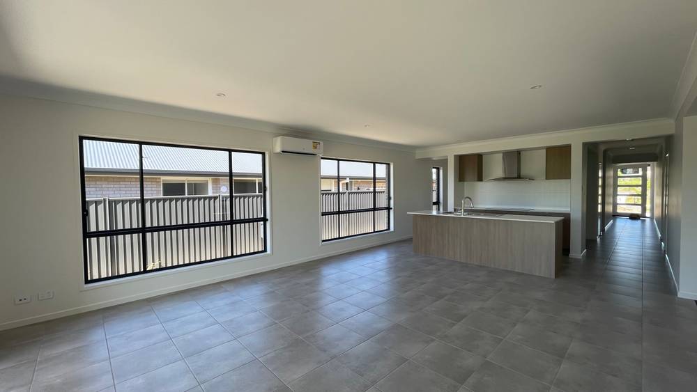 29 Waugh Street, URANGAN, QLD 4655