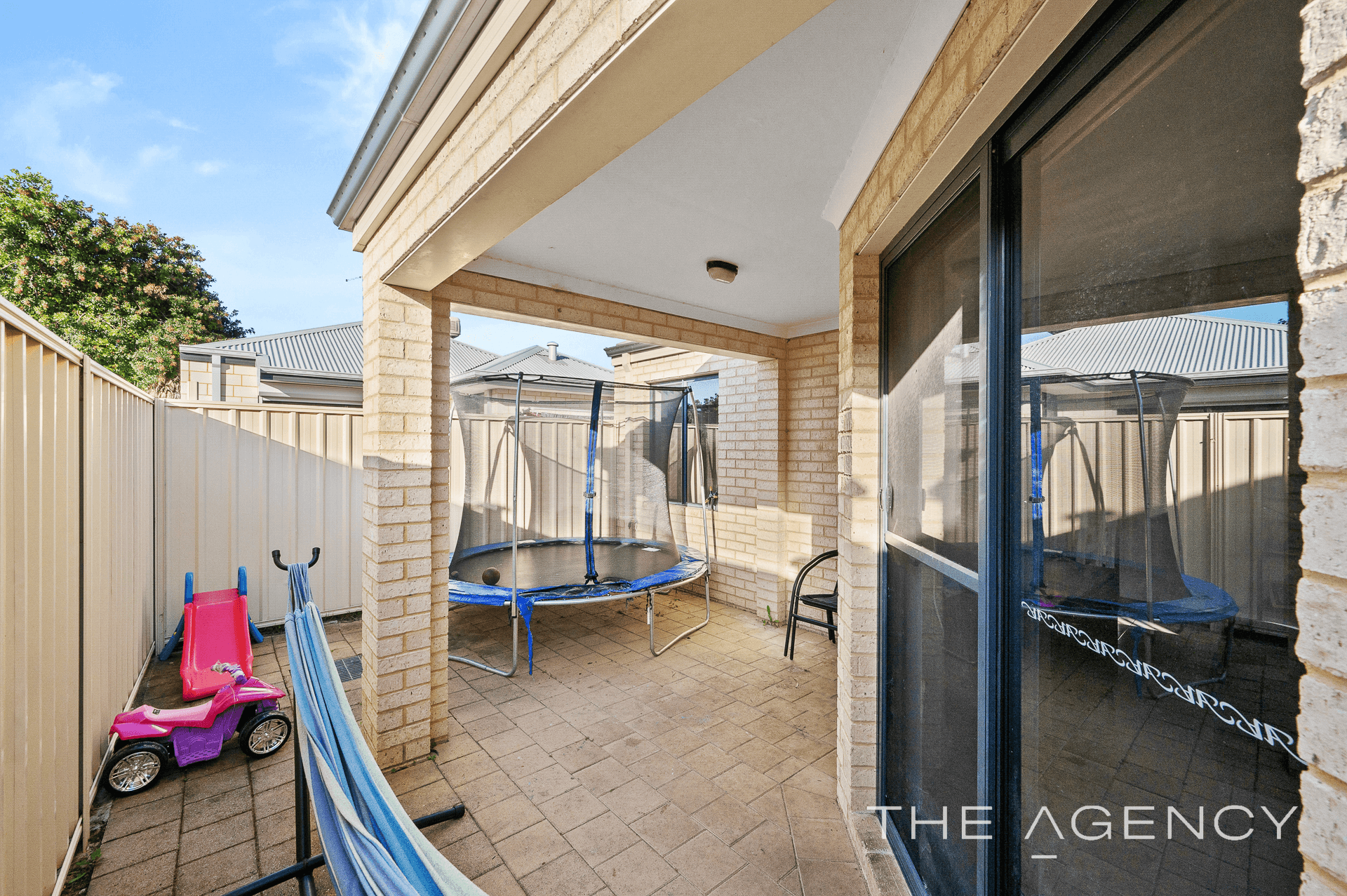 9D Friar Road, Armadale, WA 6112