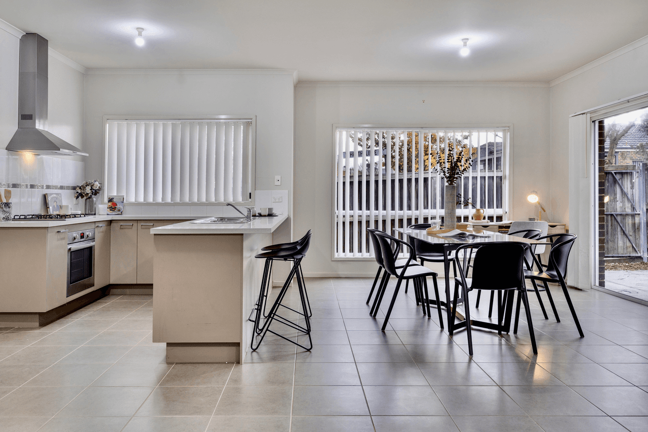 12 Herryls Lane, CRAIGIEBURN, VIC 3064
