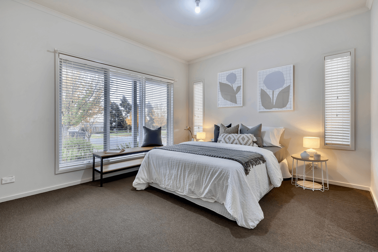12 Herryls Lane, CRAIGIEBURN, VIC 3064