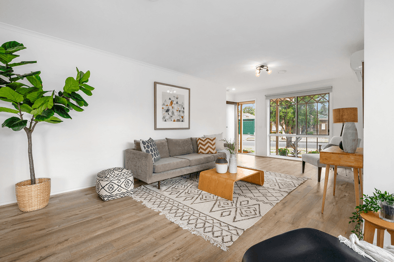 1 Carroll Crescent, Mill Park, VIC 3082